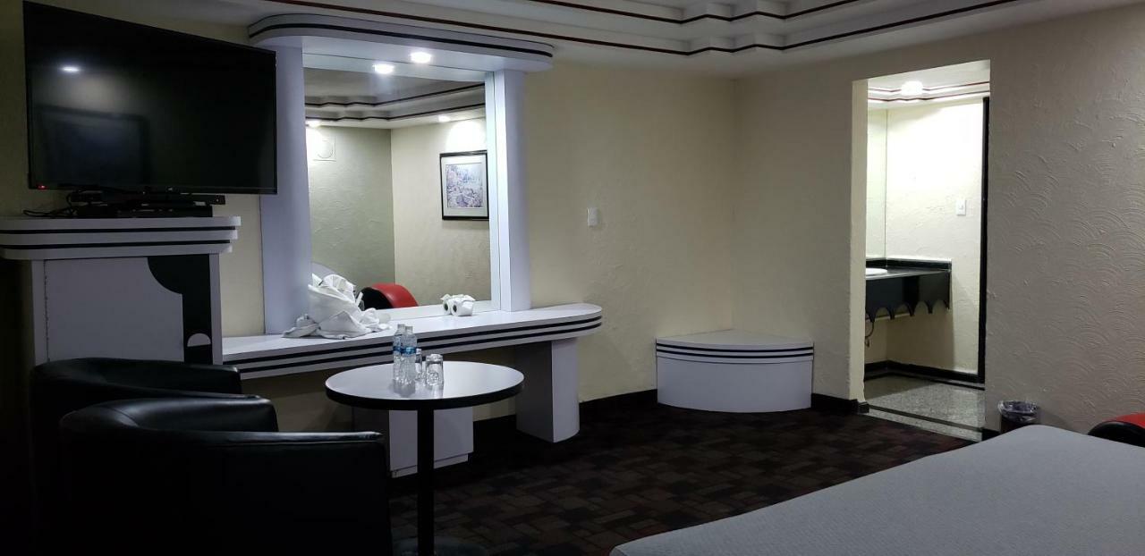 Hotel Modelo Meksyk Zewnętrze zdjęcie